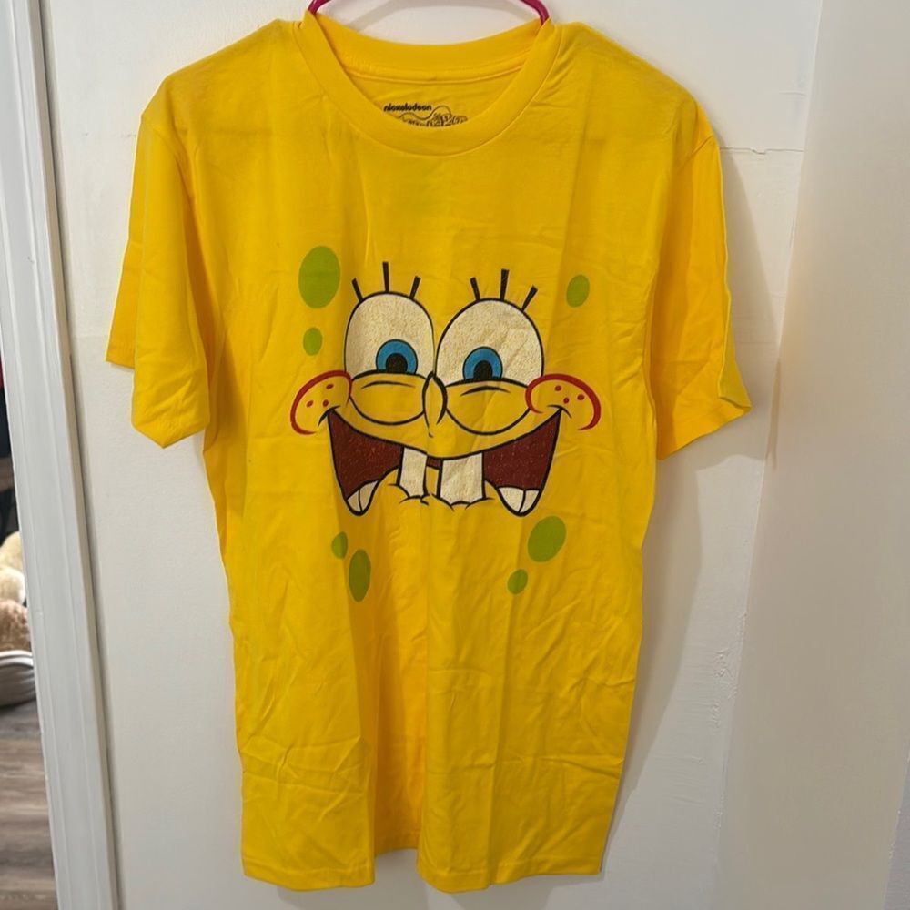 Nickelodeon Yellow SpongeBob Short Sleeve Tee Size M